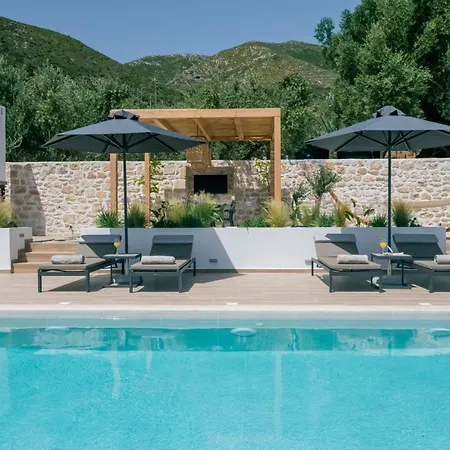 - Heated Pool With Stunning Views, By Zantewize Kallithea (Zakynthos)