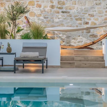 - Heated Pool With Stunning Views, By Zantewize Villa *
