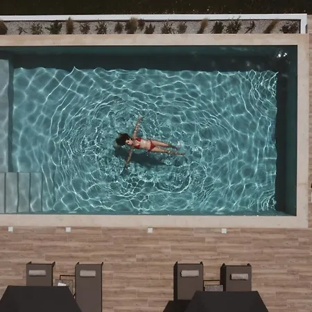 - Heated Pool With Stunning Views, By Zantewize 别墅