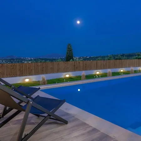 Villa - Heated Pool With Stunning Views, By Zantewize