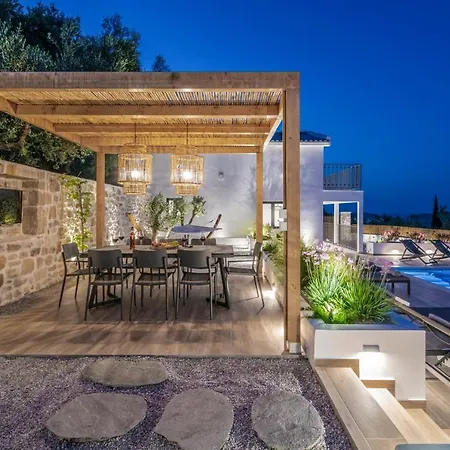 - Heated Pool With Stunning Views, By Zantewize Villa Kallithea (Zakynthos)